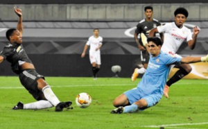 ​Yassine Bono étincelant contre  Manchester United en Ligue Europa