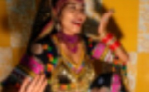 ​Avec la pandémie, les danseuses du Rajasthan portent leur art en ligne