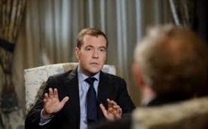 Medvedev dénonce  le soutien de la France à l'opposition syrienne
