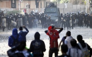 Le décret du président Morsi anime la place Tahrir : Manifestations massives en Egypte contre le président islamiste