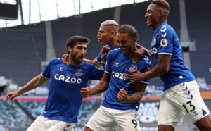 Everton bat enfin les Spurs de Mourinho