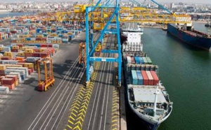 Le commerce mondial se redresse progressivement face à la pandémie