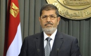 Après l’adoption de la Constitution controversée en Egypte : Morsi annonce un remaniement du gouvernement