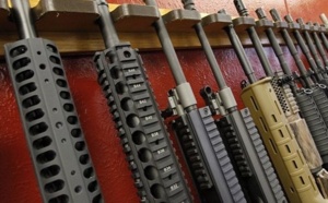 Le débat sur les armes à feu se poursuit aux Etats-Unis