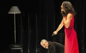 Asmaa Houri présente la première de  sa nouvelle pièce de théâtre «Nta Houa»