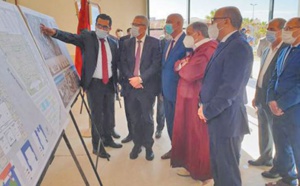 Mohamed Benabdelkader s'enquiert du chantier de construction du nouveau siège du tribunal de première instance de Dakhla