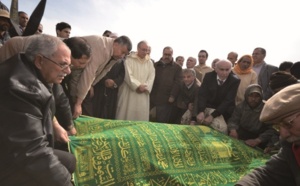 Les obsèques de la mère de Khalid Alioua