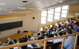 Les étudiants de la licence  professionnelle privés de leurs diplômes
