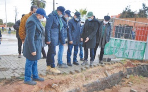 Le wali de Casablanca-Settat visite plusieurs zones impactées par la pluie