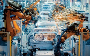 Contre-performances persistantes des secteurs de l’ automobile et de l’ aéronautique