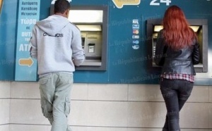 Chypre entre l’impopulaire et un plan de sauvetage rigoureux pour une éventuelle sortie de crise Chypre entre l’impopulaire et un plan de sauvetage rigoureux pour une éventuelle sortie de crise