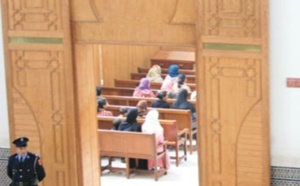 Report de l'examen de l'affaire du meurtre de Laâyoune