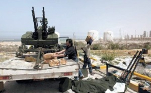 Un terminal pétrolier en Libye bloqué par des protestataires