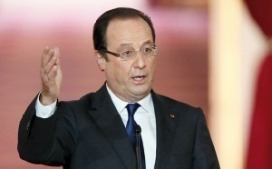 Hollande remet le droit de vote des étrangers au menu