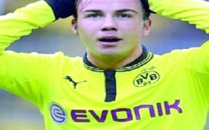 Forfait de Götze, un coup dur pour Dortmund