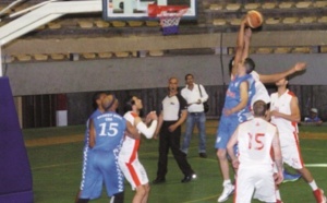 Les favoris ne lâchent pas le morceau