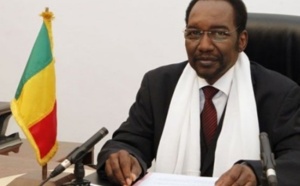 Le président malien refuse l'accord de trêve avec les Touaregs