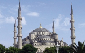 La Mosquée bleue L’une  des attractions  les plus populaires d’Istanbul La Mosquée bleue L’une  des attractions  les plus populaires d’Istanbul