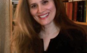 “Hors les murs ” , une nouvelle pièce de théâtre de Mounia Belafia sur l’immigration clandestine