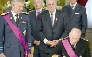 Albert II de Belgique a abdiqué en faveur de son fils Philippe
