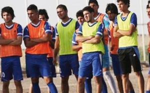 Le football, jeu à risque pour les jeunes Irakiens