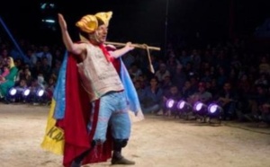 Un “théâtre nomade” pour des villageois assoiffés de culture