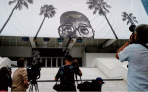 Un jour à Cannes. Ozon parle fin de vie, Carrère et Foster combatifs