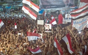 L’armée prolonge la détention de Morsi