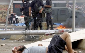 Dispersion sanglante des pro-Morsi au Caire