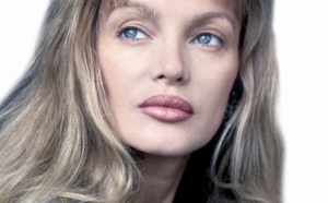 People : Les mésaventures des stars Arielle Dombasle