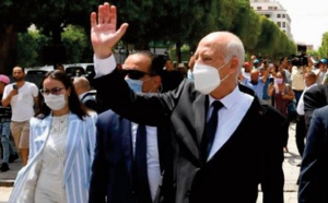 En Tunisie, la stratégie du président se fait attendre après le coup de force