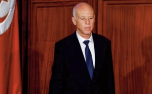 Le président tunisien prolonge sine die le gel du Parlement