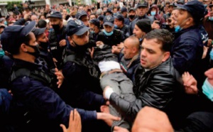Les experts de l'ONU préoccupés par les arrestations arbitraires et l’ usage excessif de la force contre les manifestants du Hirak en Algérie