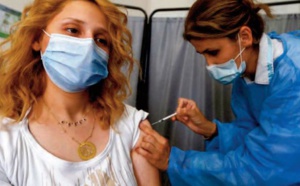 Vaccin Covid-19 Débats en série sur la troisième dose pour tous