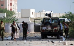 Des membres d'Al-Qaïda s’emparent du QG de l’armée au Yémen
