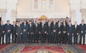 Remaniement ou restructuration du gouvernement