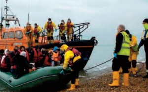 Londres et Paris sous le choc après la plus terrible tragédie migratoire dans la Manche