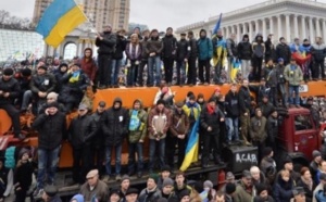 Mise en garde du pouvoir en Ukraine à l’opposition