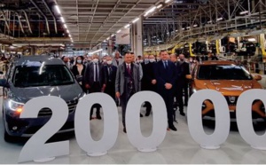 Inauguration d' une presse d'emboutissage de haute performance à l' usine Renault de Tanger