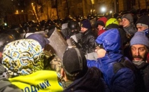 L’UE redoute un déraillement de la crise en Ukraine