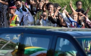 Mandela rendu à son peuple pour un dernier adieu