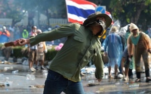 Bangkok toujours en proie à des manifestations antigouvernementales
