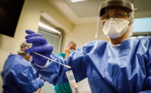 Omicron beaucoup moins grave et létal que le Delta