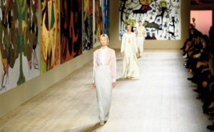 Quand la broderie raconte la haute couture