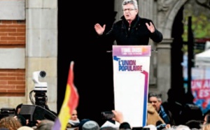 Présidentielle française: Mélenchon se démultiplie, écart resserré entre Macron et Le Pen