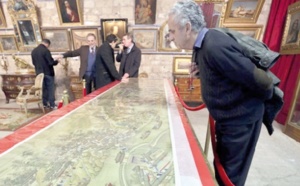 Des peintures sur soie chinoises vendues à 1,89 million d'euros