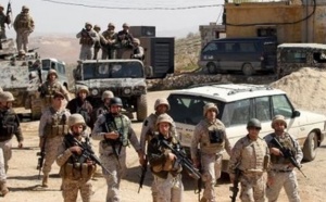 Les rebelles syriens prennent un point de passage stratégique avec la Turquie
