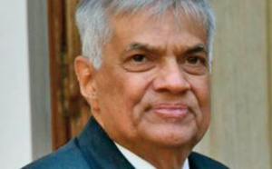 Le Premier ministre du Sri Lanka investi président par intérim