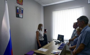 Moscou s'enracine dans le Sud de l’Ukraine occupé en délivrant des passeports