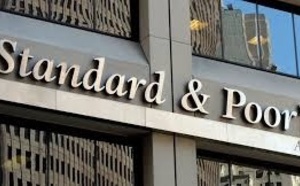 Standard &amp; Poor’s rehausse la  perspective de la notation du Maroc